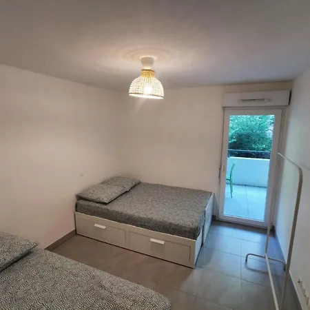 Magnifique T3 Pour 8 Personnes A Montpellier, Wifi, Parking モンペリエ