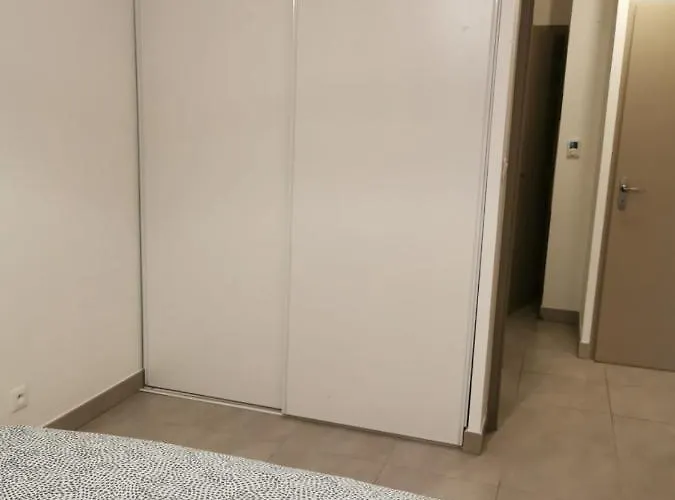 Magnifique T3 Pour 8 Personnes A Montpellier, Wifi, Parking *