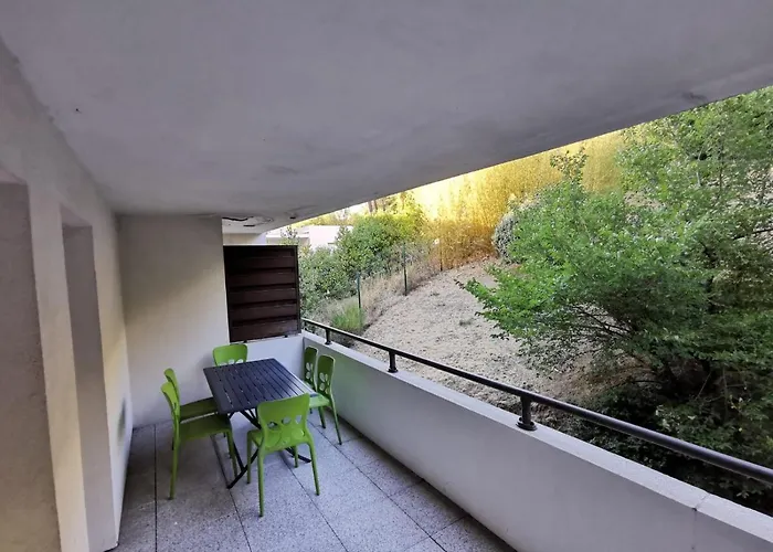 Magnifique T3 Pour 8 Personnes A Montpellier, Wifi, Parking * Μονπελιέ